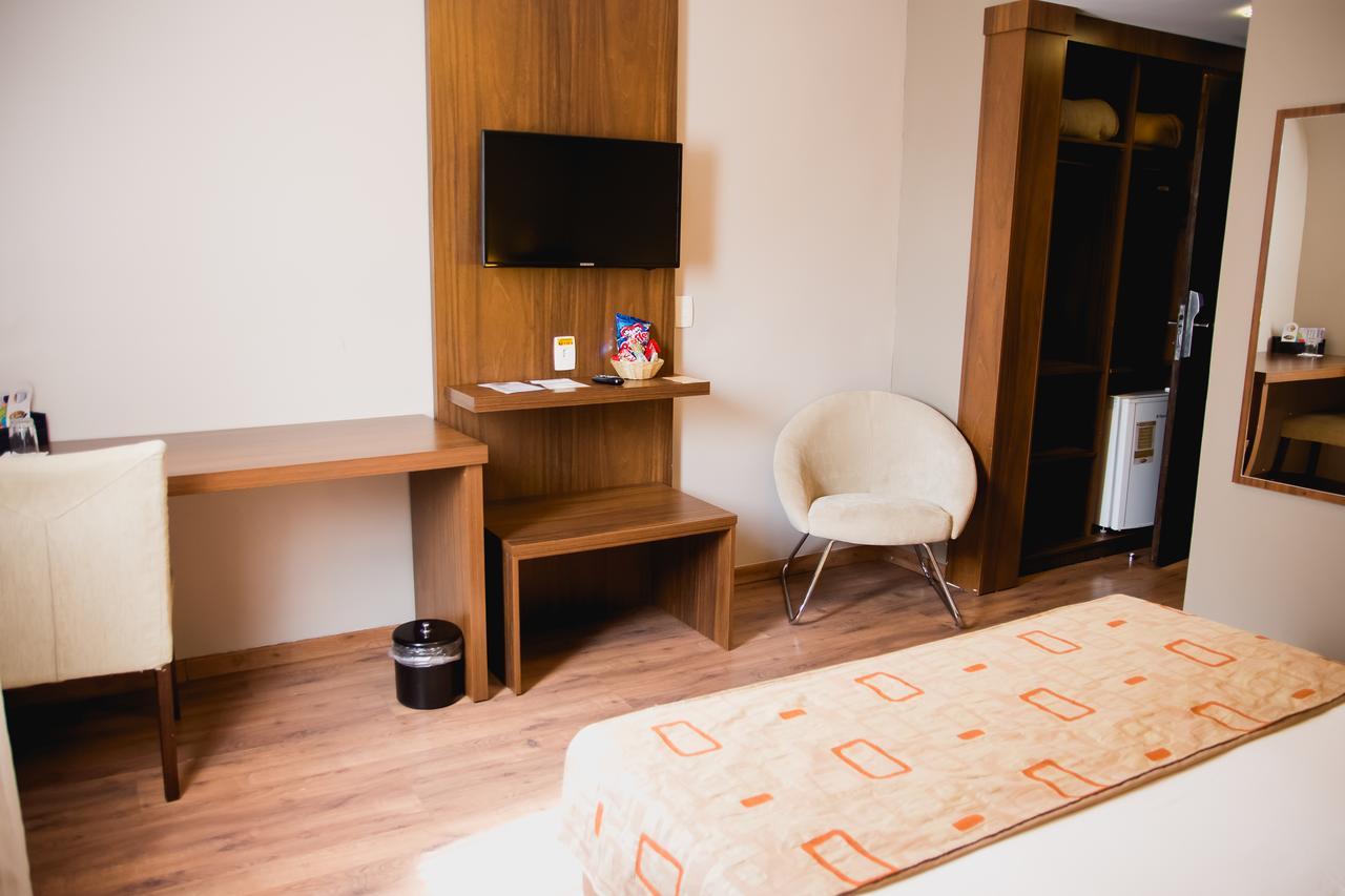 Class Hotel Varginha Varginha  Ngoại thất bức ảnh